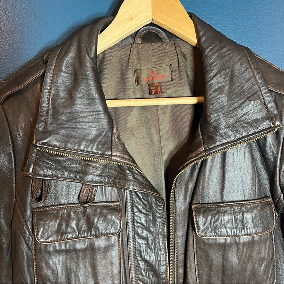 Women’s Danier Brown Leather Jacket Large Needs TLC - Picture 2 of 13